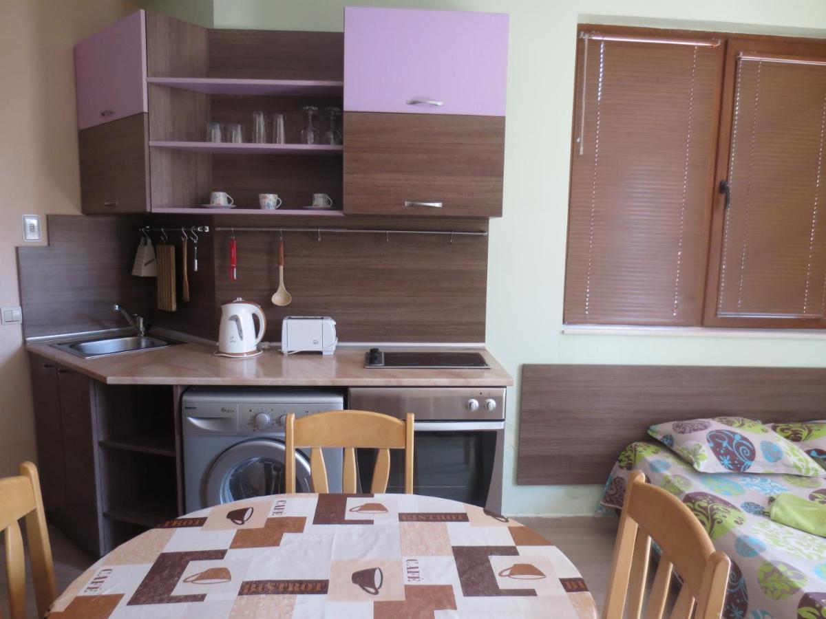Fantasy Apartments Saint Constantine And Helena Resort Saints Constantine and Helena Exteriör bild