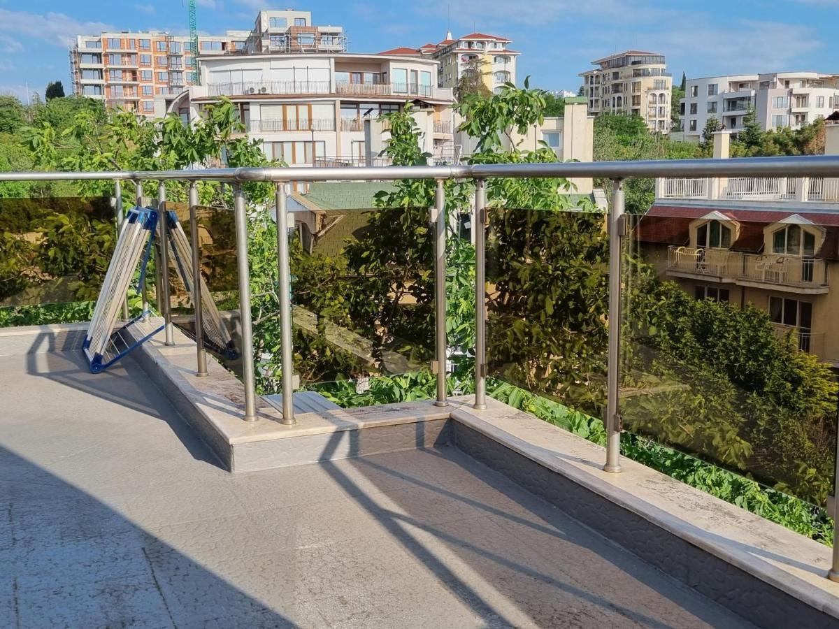 Fantasy Apartments Saint Constantine And Helena Resort Saints Constantine and Helena Exteriör bild